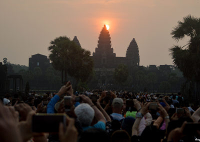 Sunrise-Angkor-Wat-Equinox