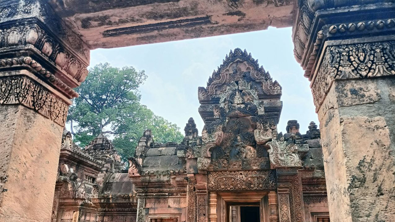 banteay srey temple