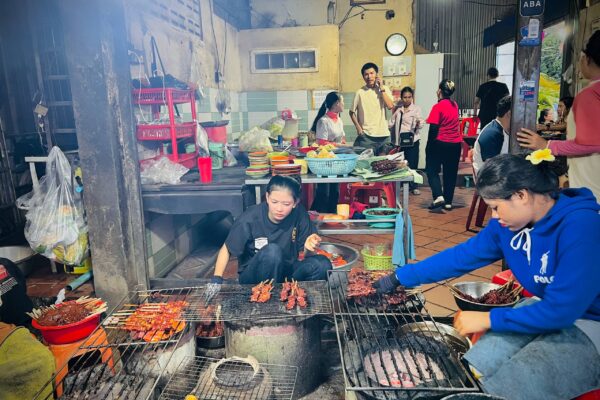 Siem Reap Food Street Tour by Tuk Tuk