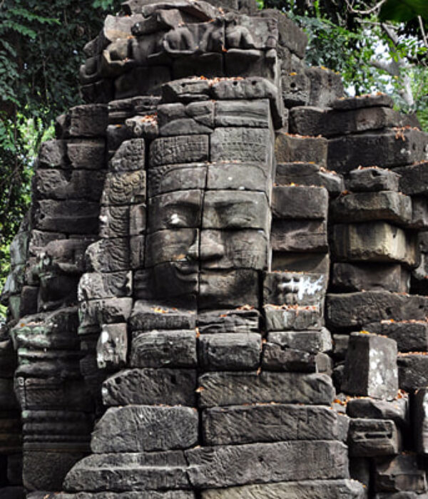 Full Day Tour visit Banteay Chhmar Temple