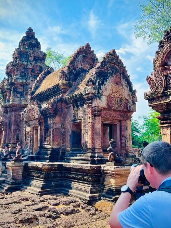 2-Day Private Exploring Tour Angkor Wat- Small circuit and Grand circuit