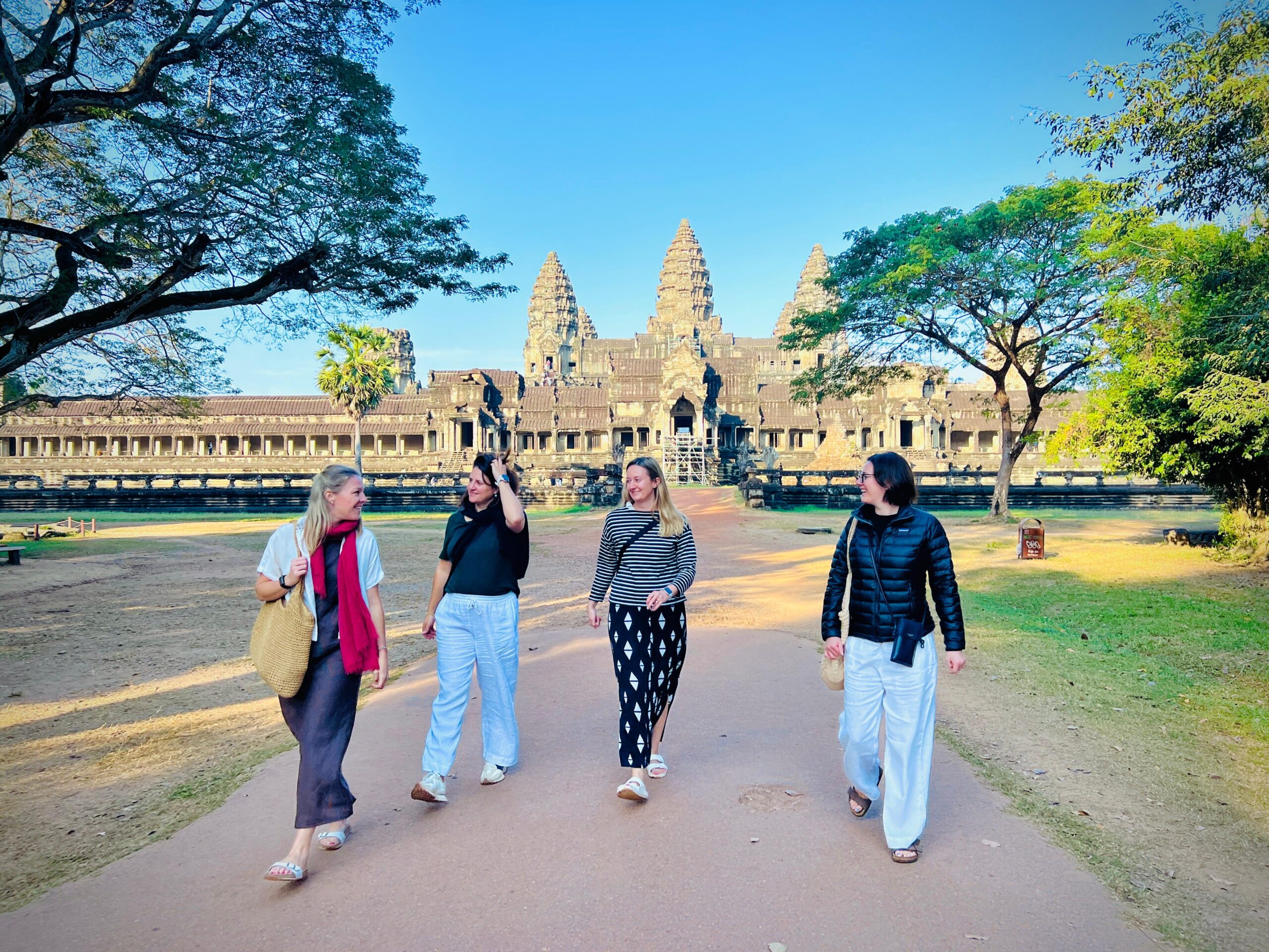 Angkor Wat is Cambodia’s most iconic temple and a symbol of the Khmer Empire’s greatness. Built in the early 12th century by King Suryavarman II, this UNESCO World Heritage site showcases stunning sandstone carvings, impressive galleries, and five majestic towers representing Mount Meru, the center of the Hindu universe. Today, Angkor Wat remains a sacred place and one of the most remarkable historical attractions in Southeast Asia.