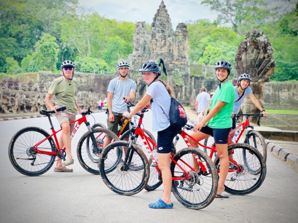 Angkor Bicycle and Guided Temples Tour